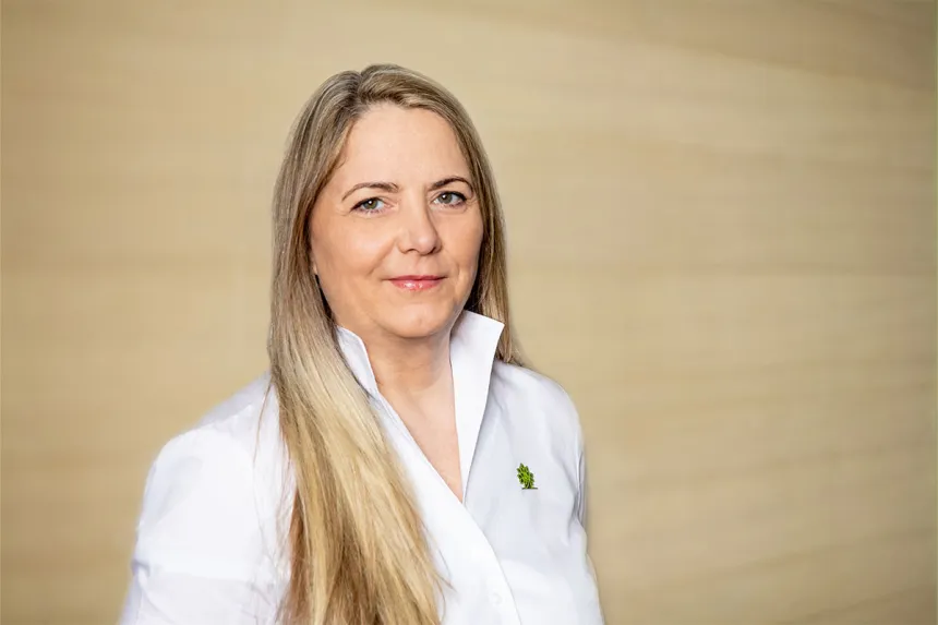 Claudia Schereik, Ihre Ansprechpartnerin bei PFLEGEN & WOHNEN HAMBURG Horn am Husarendenkmal mit fachärztlicher Versorgung.